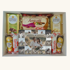 בלוק עץ מעוצב עם קולאז תמונות אישיות