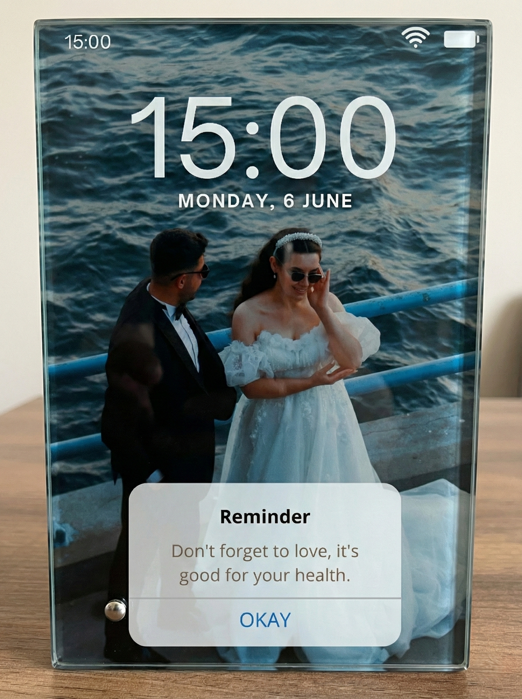 Lock Screen Glass - מתנה מרגשת שתהיה תמיד מול העיניים