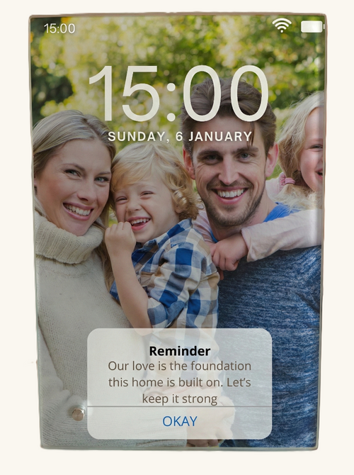 Lock Screen Glass - מתנה מרגשת שתהיה תמיד מול העיניים