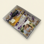 מארז בלוק עץ עם תמונה כוסות ויין